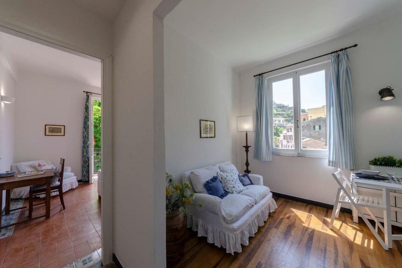 Joivy Lovely Apt For 2, With Terrace And Lovely View Διαμέρισμα Βερνάτσα Εξωτερικό φωτογραφία