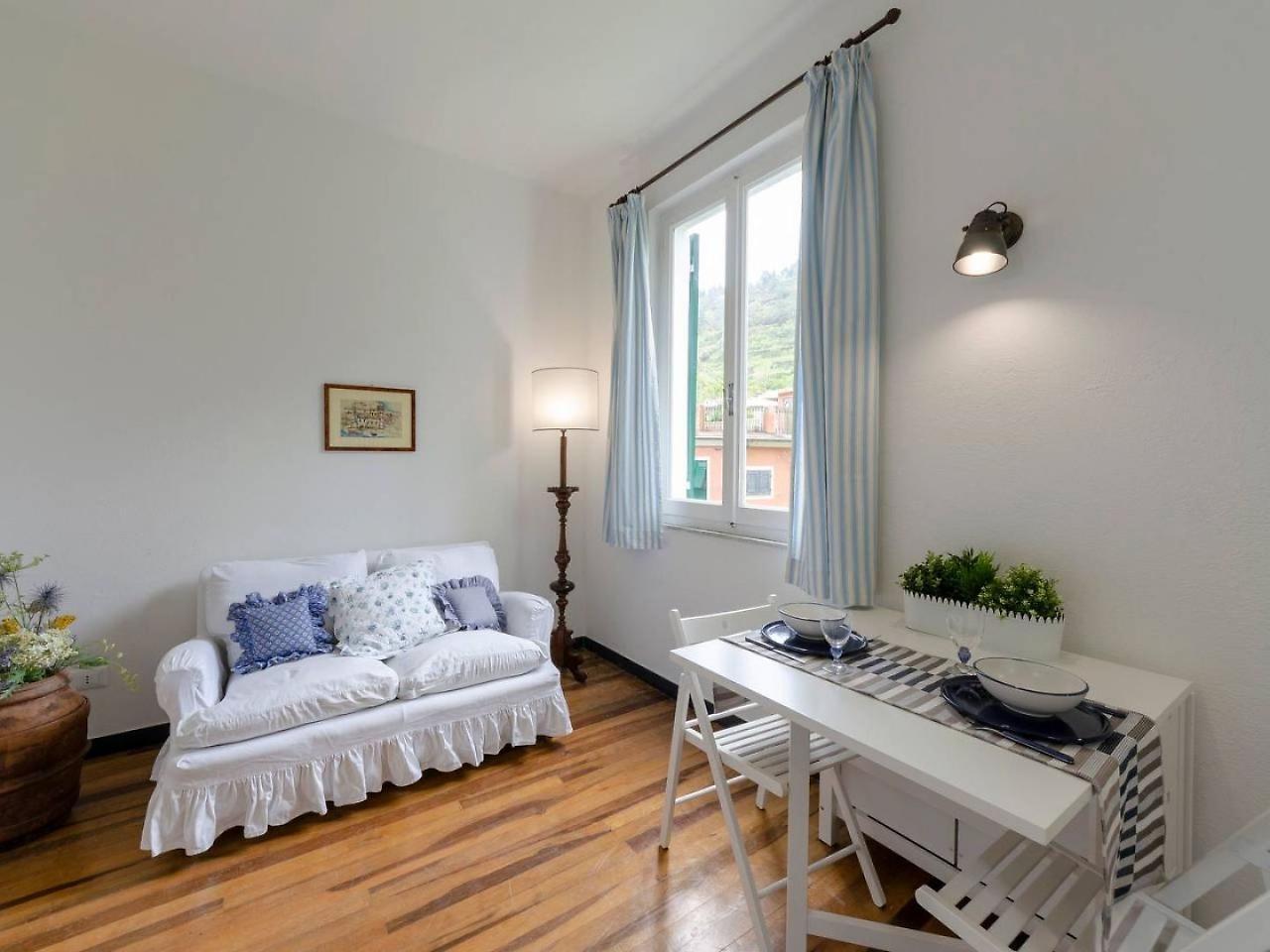 Joivy Lovely Apt For 2, With Terrace And Lovely View Διαμέρισμα Βερνάτσα Εξωτερικό φωτογραφία